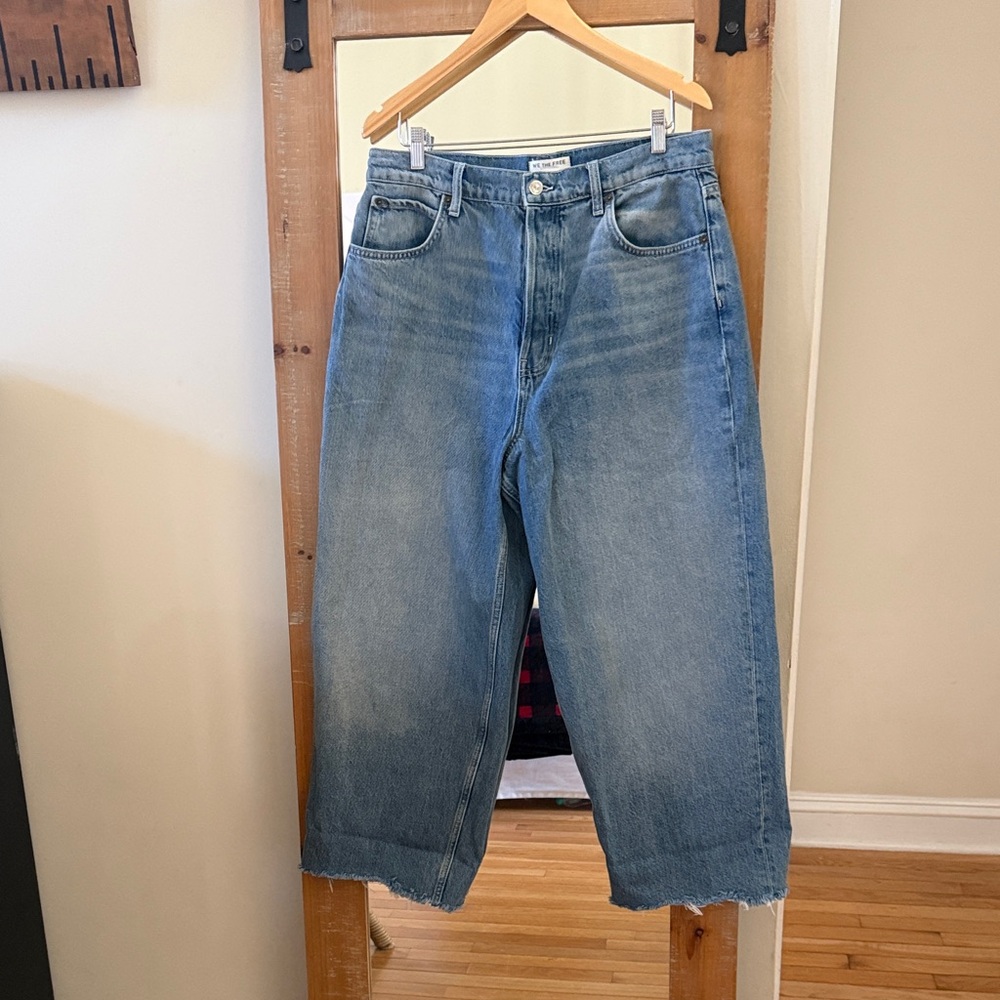We The Free Cora Slouchy Jean with Raw Hem Size 31